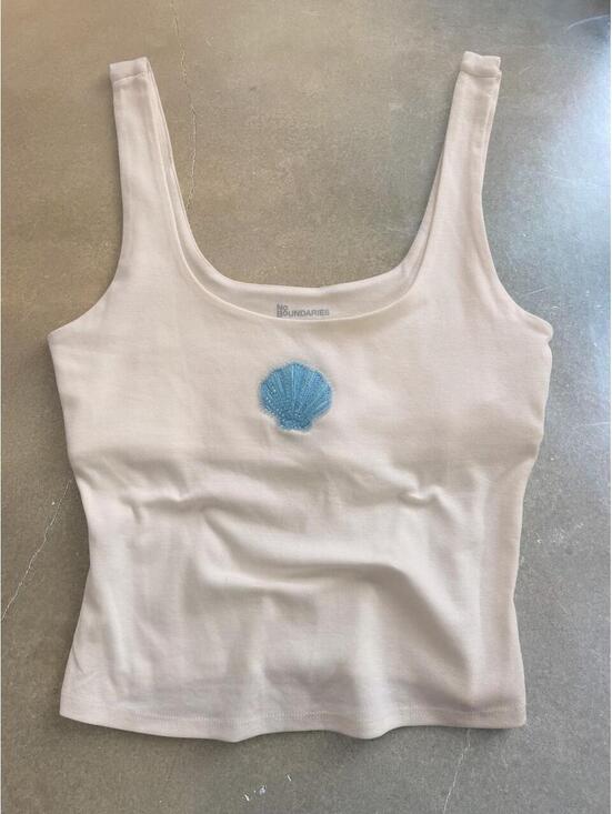 No Boundaries Tops - No Boundaries Beaded Seashell Baby tank | Women’s Size M